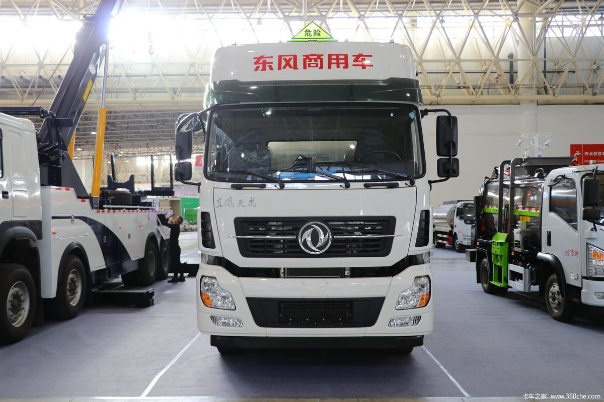 Keeyak Dongfeng Commercial Vehicle Tianlong 350 HP 8X4 Aluminum Alloy Oil Truck