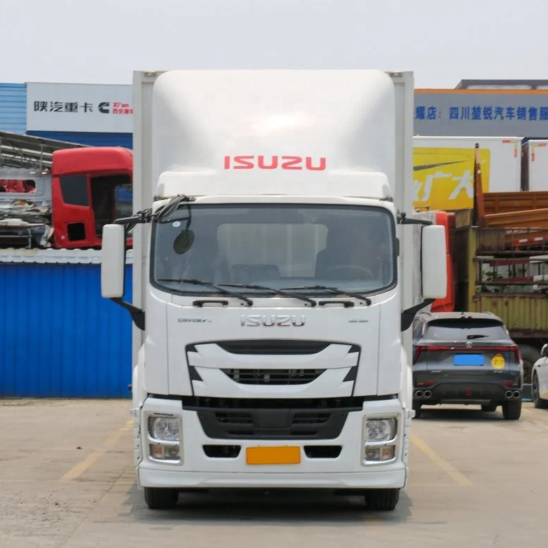 GIGA ISUZU VC Series Trucks 15 to 50 Ton Cargo Truck Box Trucks with Tailgate for Auxiliary Loading