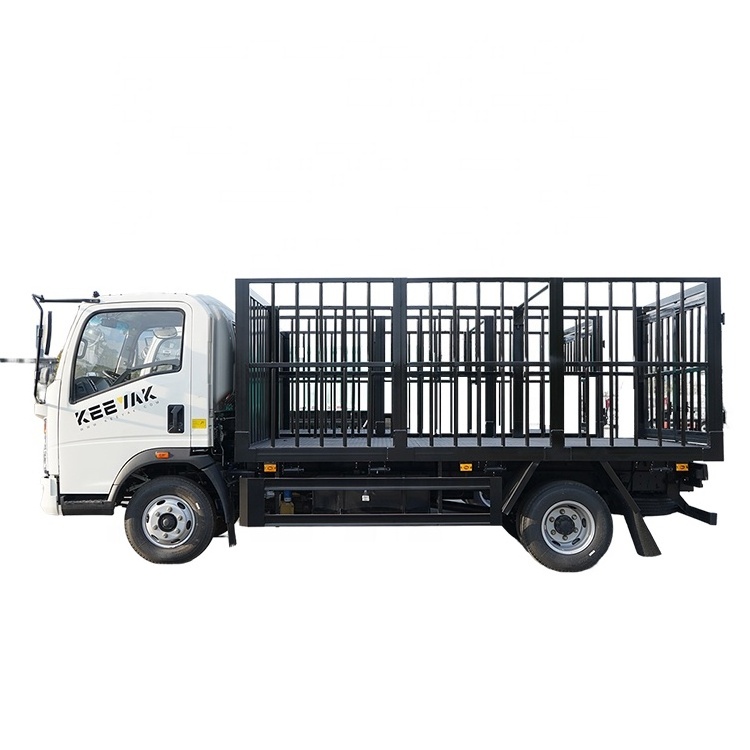 Howo sinotruk 4X2 6 Wheeler 5tn Light Lorry Box Van Stake Flatbed Cargo Truck for livestock Transport