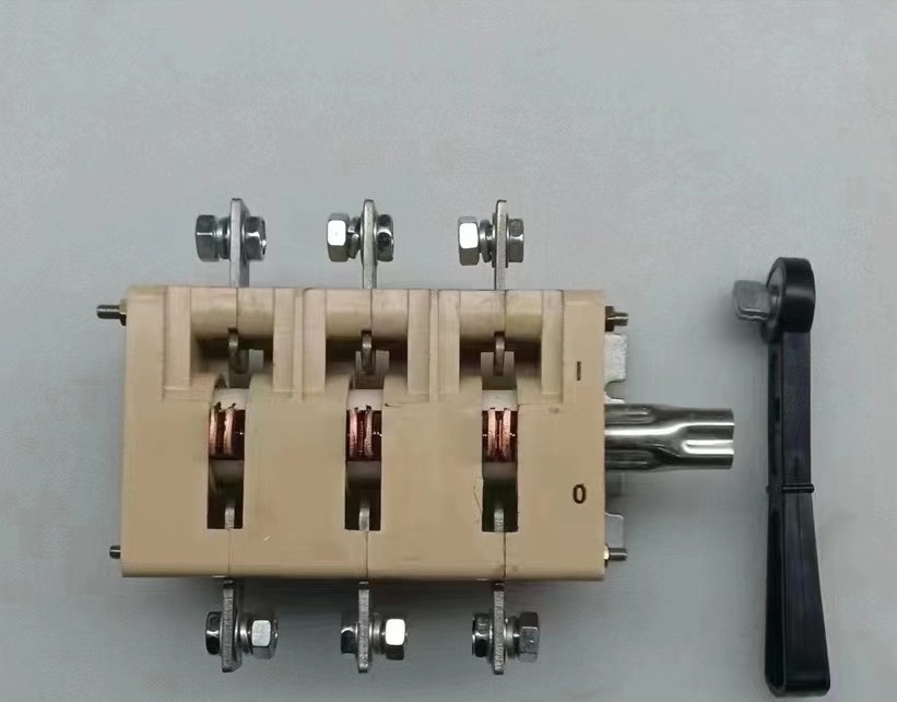 Russia type HY32 SWITCH DISCONNECTOR BP32 isolating switch  knife switch 400A 630A