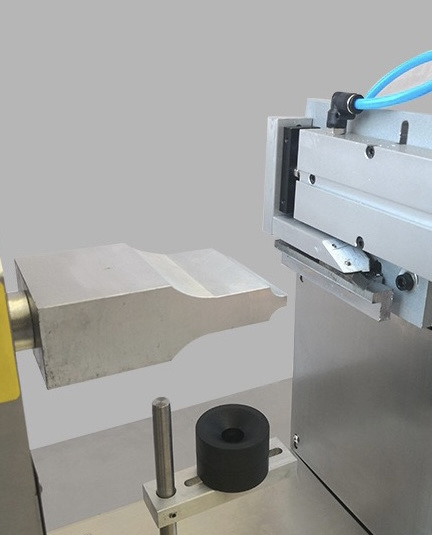 KEFAI New Product Semi-automatic Ultrasonic Tube Sealer Tube Hand Cream Sealing Machine