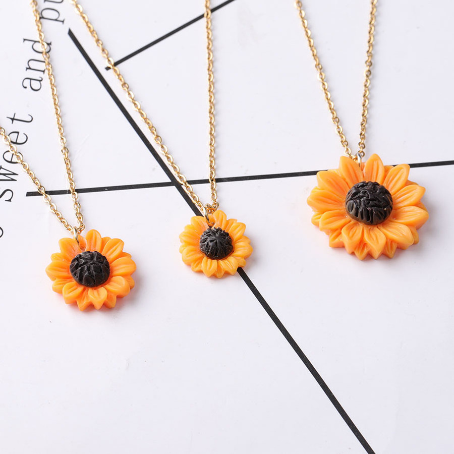 New Gold Color Chain 15mm 18mm 25mm Resin Flower Collar Sunflower Pendant Necklaces For Women