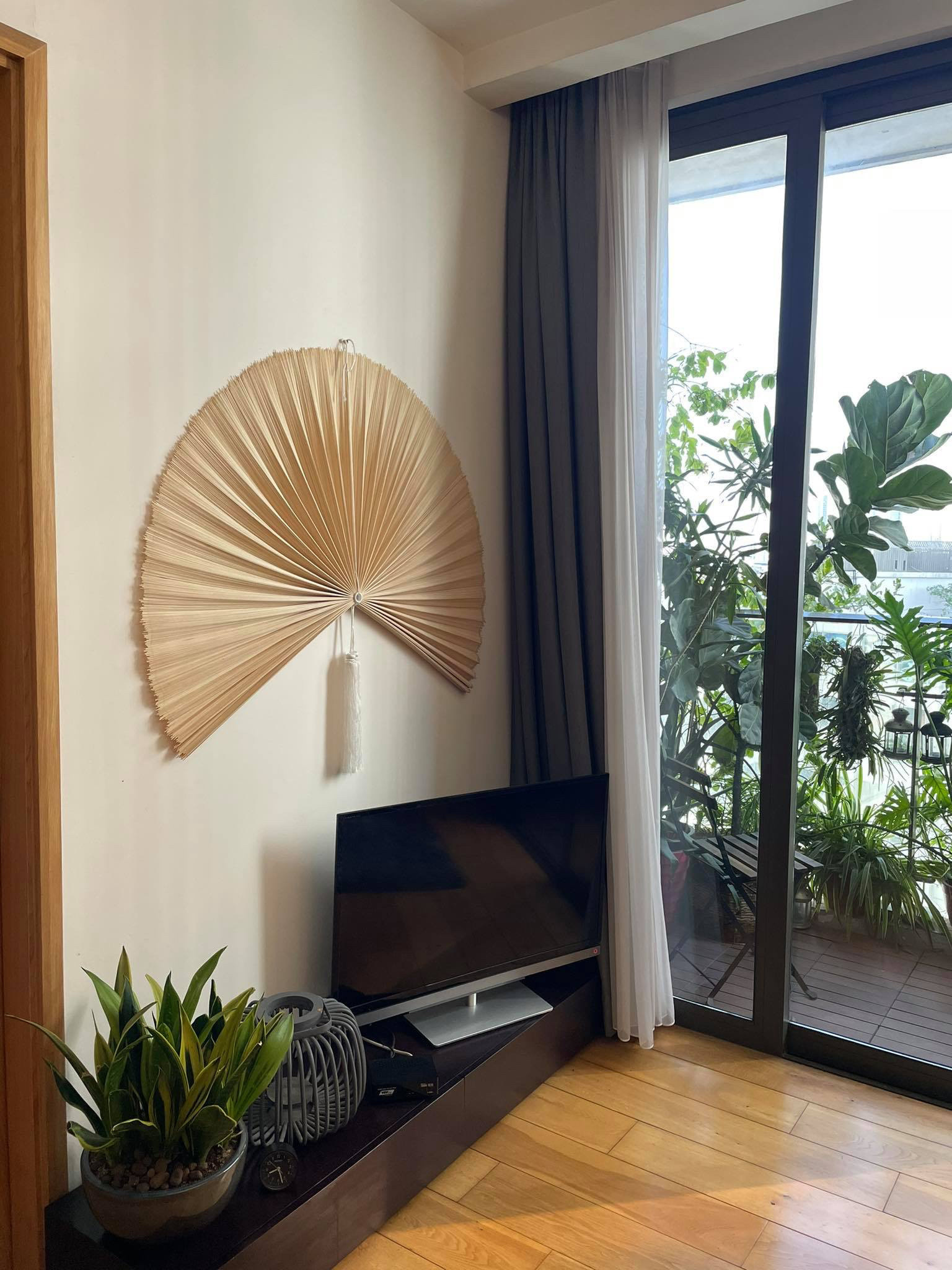 High Quality and Cheap Price 2024 Bamboo Fan Wall Hanging Fan Wall Hanging Decor Wall Decor items for Living Room from Viet nam