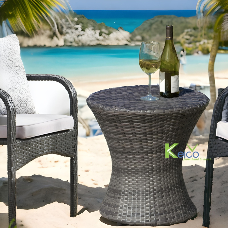 Keico New Outdoor Collection Patio Furniture Grey Plastic Rattan Side Table Minimalist Boho Side Table Eco-friendly Products