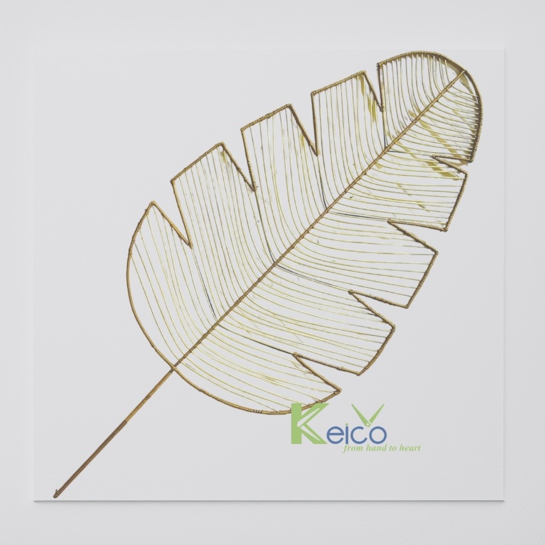 Keico 2024 winter wall hanging decoration handmade natural rattan fan shape with metal frame suitable for wall decor