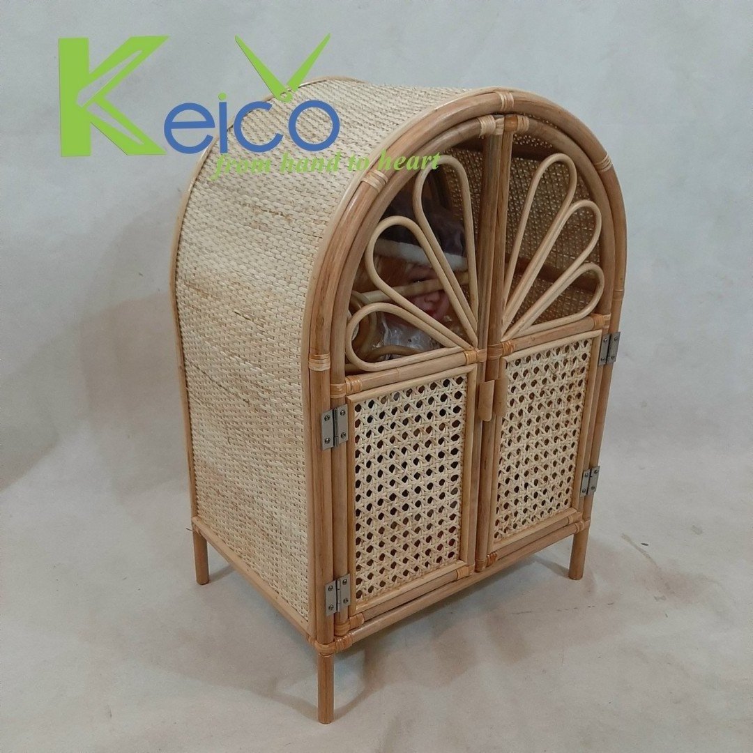 New modern design 2023 with best price and high quality natural materials handmade bookshelf rattan lampshade