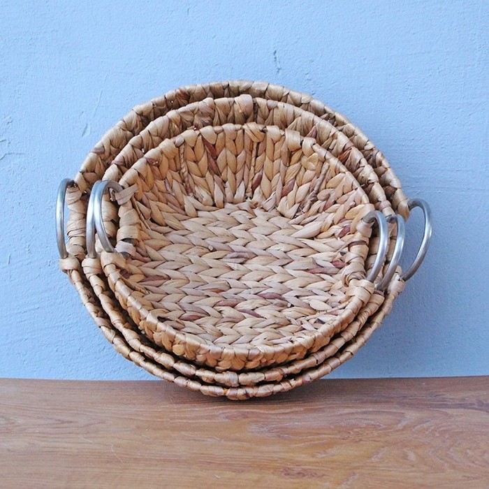 Water Hyacinth Storage Baskets round large Wicker woven Basket with Built-in Handle made in Vietnam