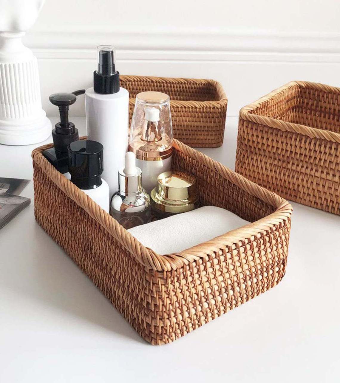 Set of 2 Handmade Rattan Storage Basket with Handle in the Kitchen, Home, Restaurant Natural Rattan Serving Tray