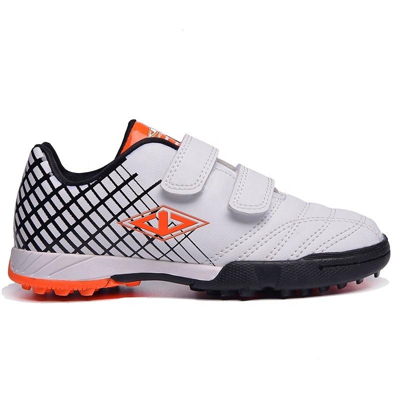 Best selling style factory superfly sports football shoes kids football shoes indoor outsole turf made in China