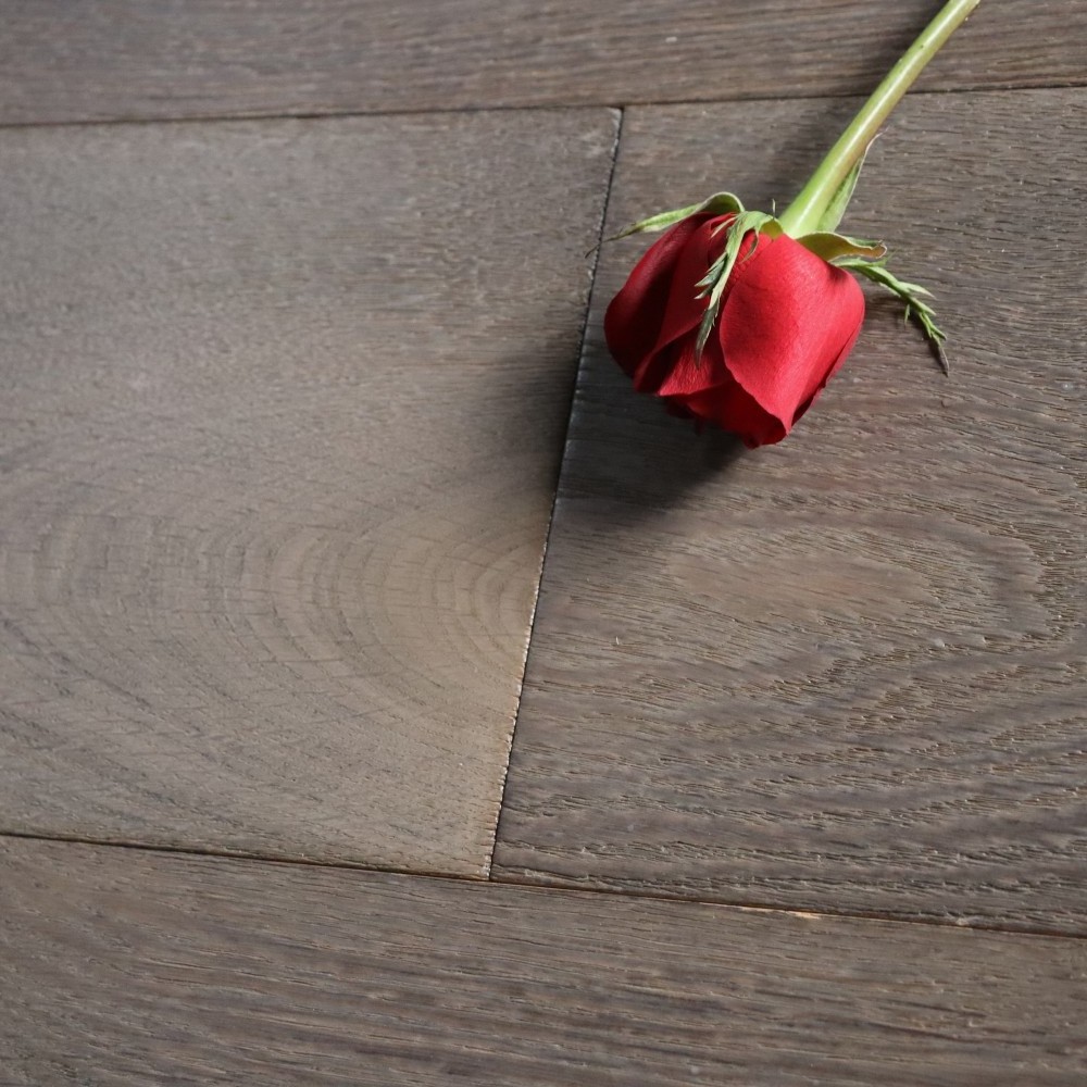 Hot product !Top  European oak engineered wood flooring cheap price wider stripe  engineered flooring parquet hardwood  flooring