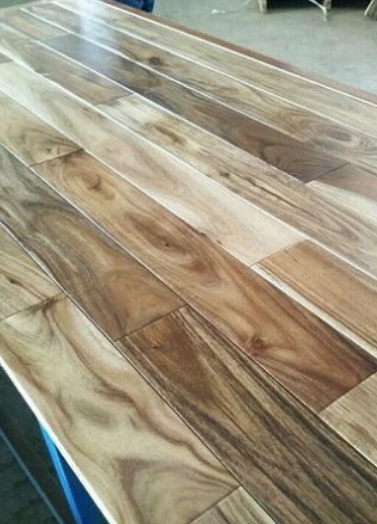 Indoor Asian Acacia Wooden Floor Finished Small Leaf Acacia Solid Wood Flooring Hardwood Flooring