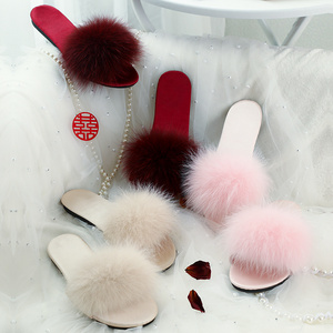 Bridal Party Slippers Sandals Home Wedding Bride Bridesmaid Slippers Fashion  Women Furry custom mongolian fur slides slippers