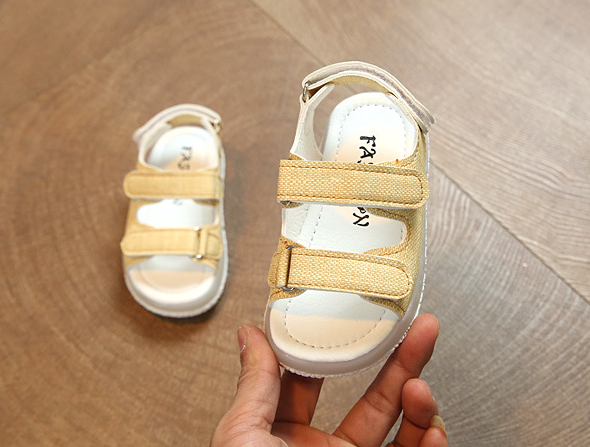 high quality lighting children shoes fashion high quality LED Shinning kids sneakers Hook baby girls boy shoes sandals