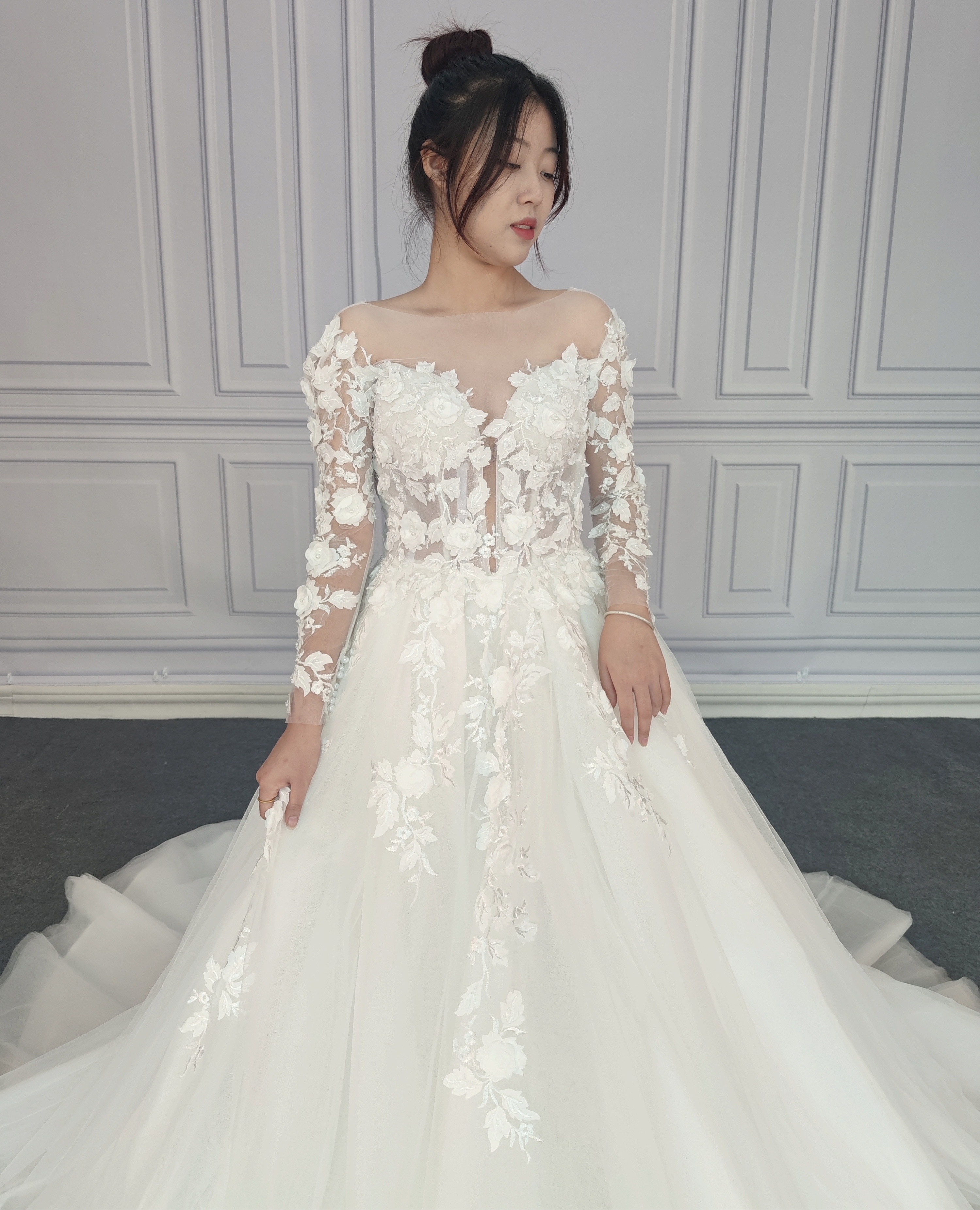 3d Flowers Lace Long Sleeve Puffy Wedding Gown Dress for Bride 2023 Ball Gown 100% Polyester Plus Size Women's Clothing Ivory