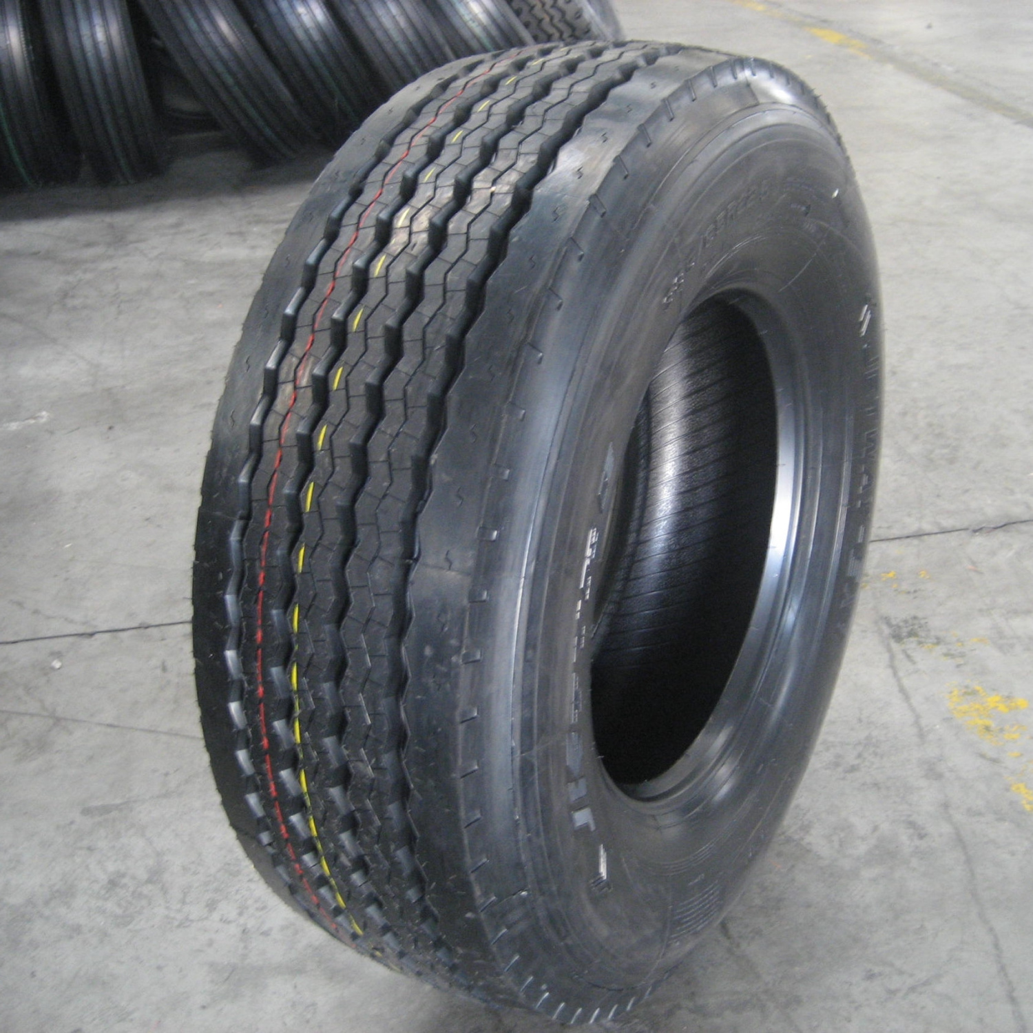 truck tires 385 65r22 5 315 80r22 5 trailer tires llantas r22 5