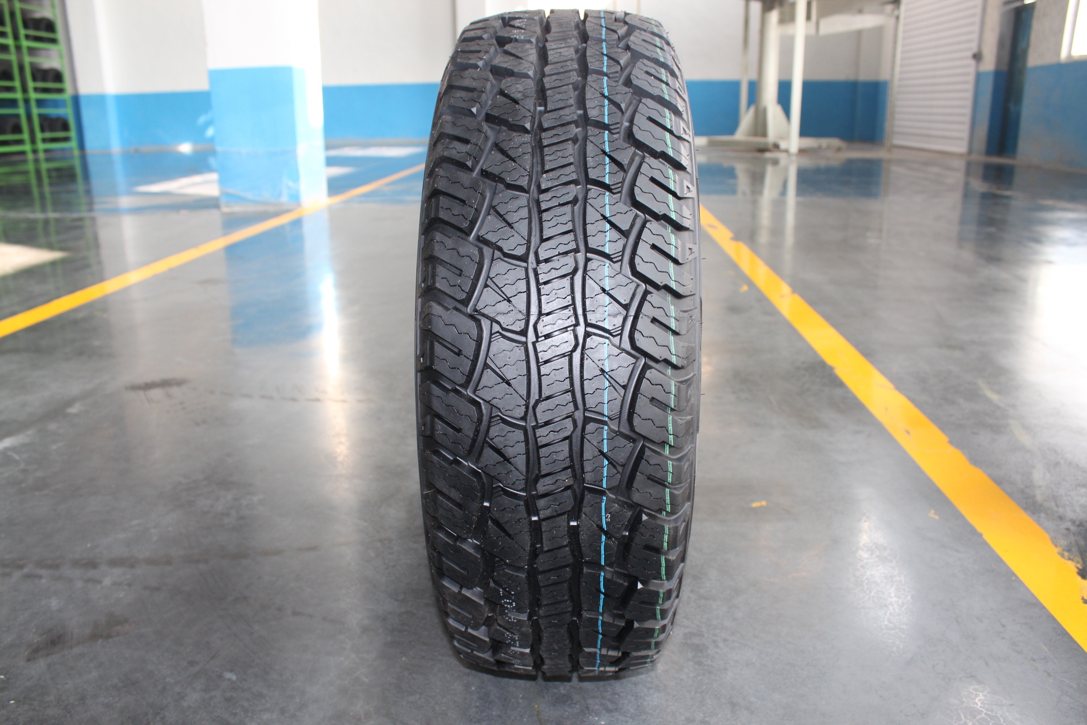 low noise fronway tyre 225/45R18 95W XL 9mm depth   car tyres cheap 225 45 r18  wholesale tires online 225 45 r18