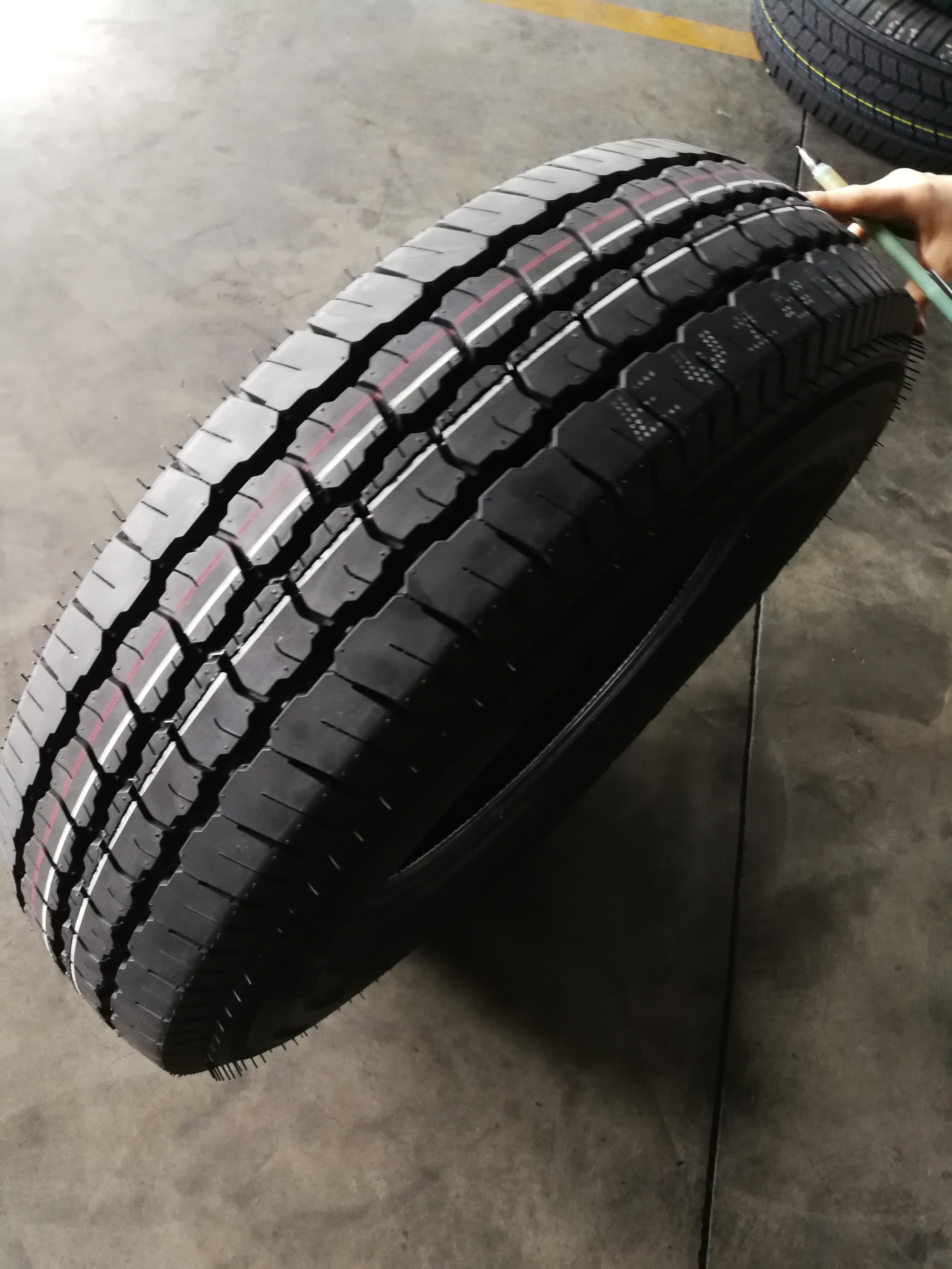 Joyroad and centara Car Tire 195 65 15 Made in China