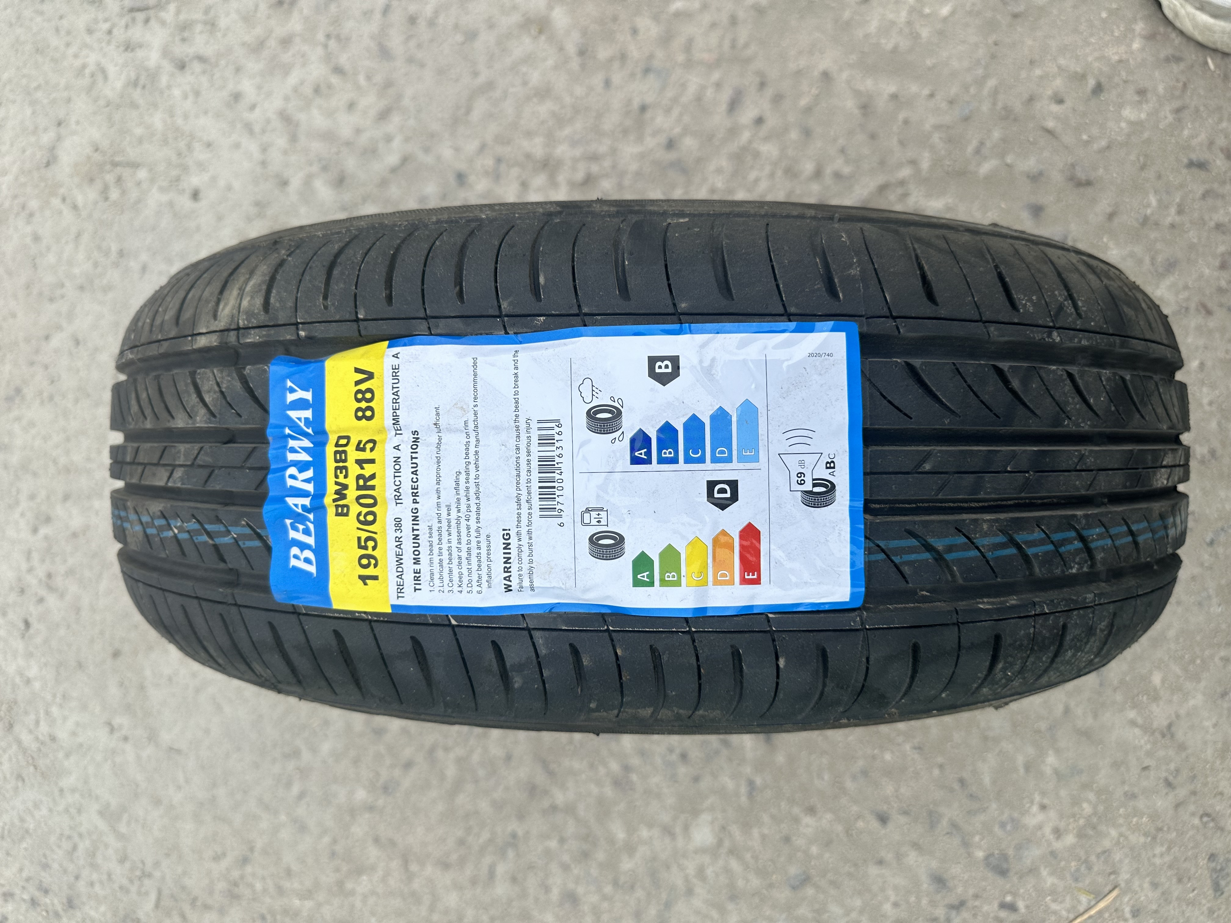 bearway smartway longway   manufacturer car tire bw380   135/70R12 165/55R12 185/60R14 185/70R14 185/70R14 185/60R15