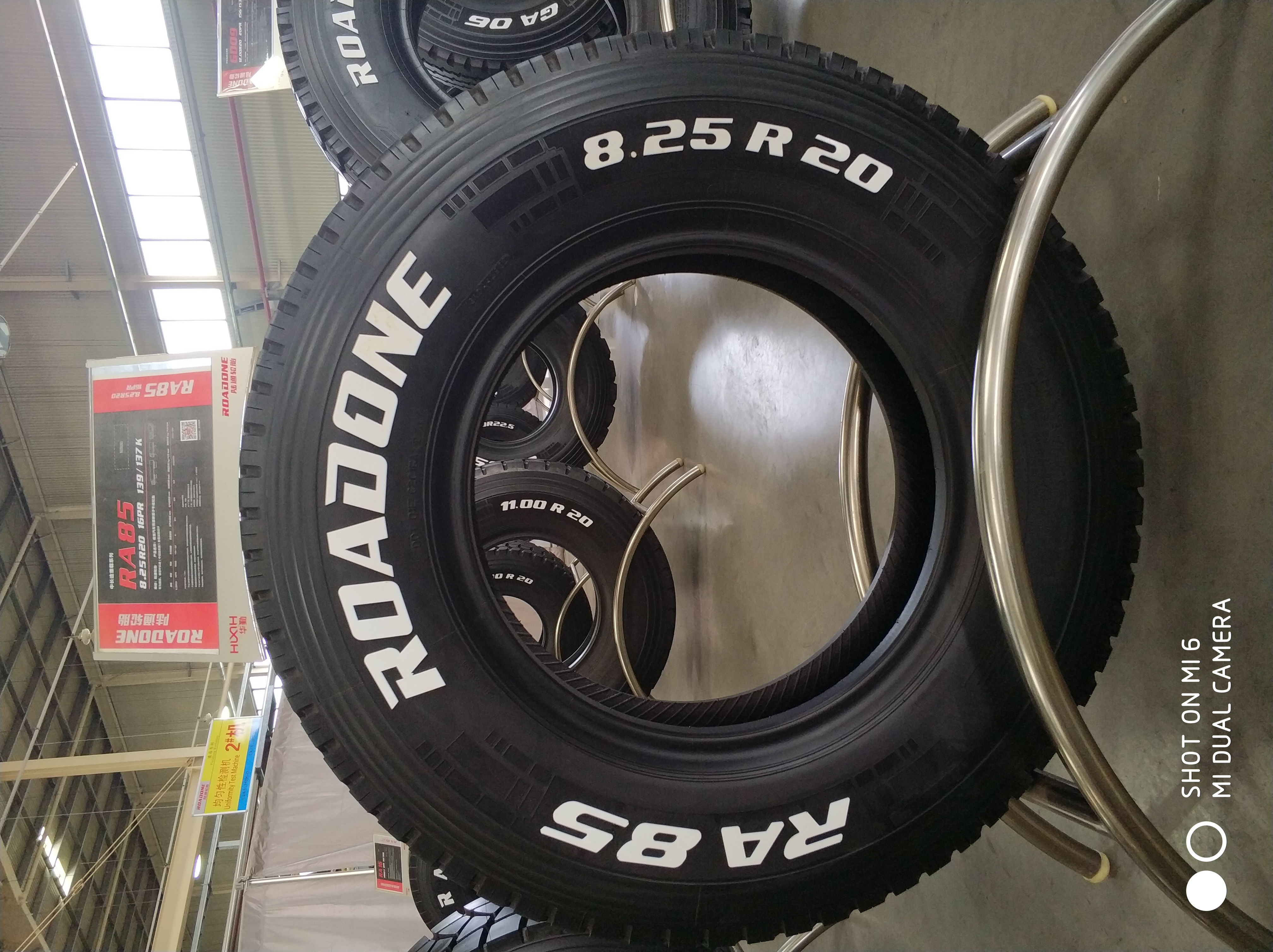 new car tires  215/70R15  white sidewall cheap  car tyre 175/70R13 205/55R16 225/60R16 tyres for cars