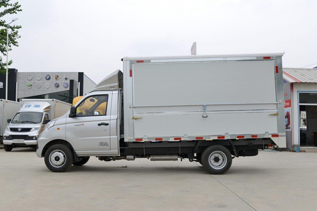 Futian Xiangling V2 1.6L 122hp gasoline 3.3m single-row wing open compartment light truck for sale Foton