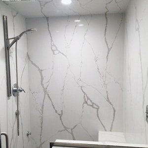 Artificial Calacatta White Quartz Stone Surrounds Wall Panel for Shower