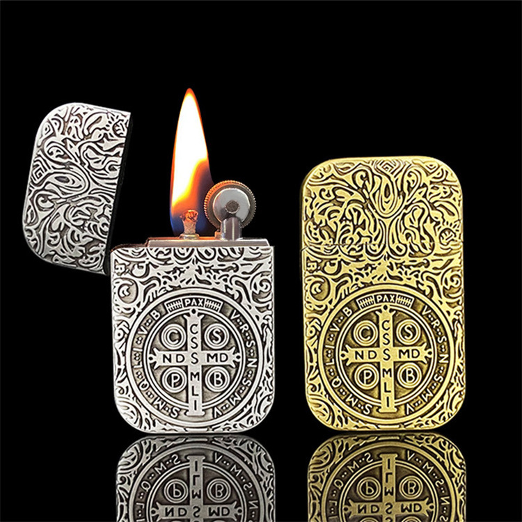 Wholesale Windproof Smoke Alloy Metal Flame Lighter Custom Logo Cigarette Cigar Oil Kerosene Lighter