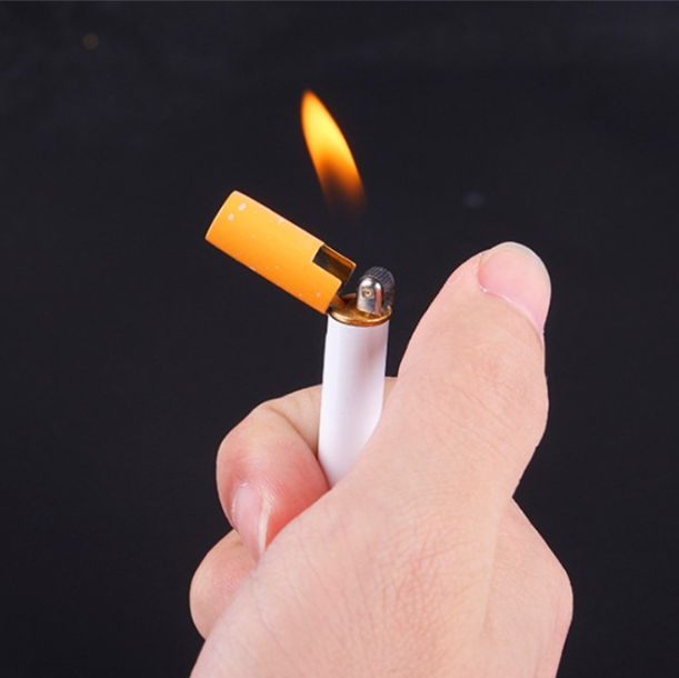 Wholesale Creative Mini Compact Lighter Butane Gas Metal Cigarette Shaped Lighter Free Fire Grinding Wheel Pocket Lighter