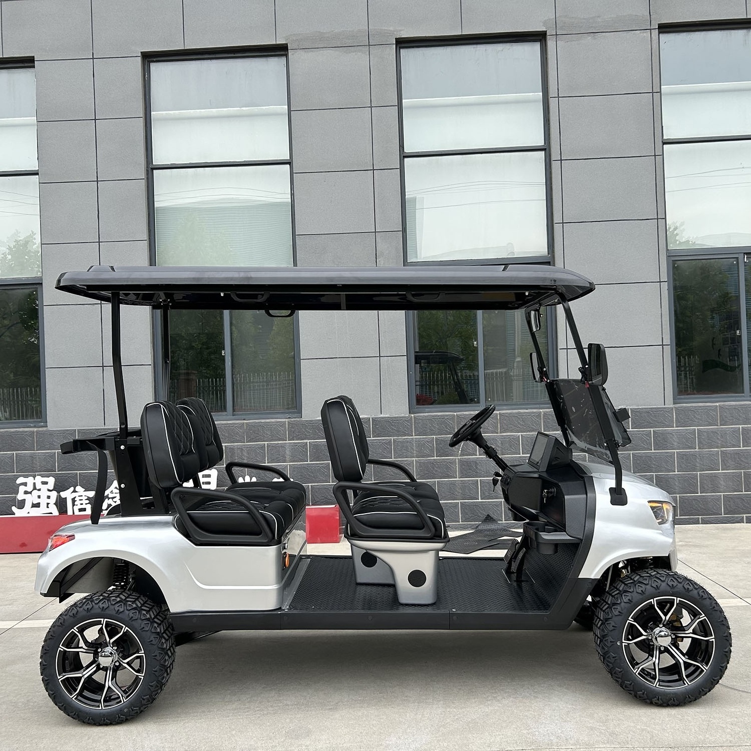 2023 USA Brand Hot Sale Golf Buggy 4 Wheel Drive Electric Club Car Golf Cart 4 Seater for Adults