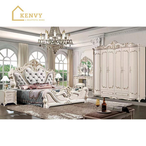 European Royal Luxury Cali King Size Bedroom Furniture Sets Modern Italian Glass Big Complete Bed Room Set For Girls