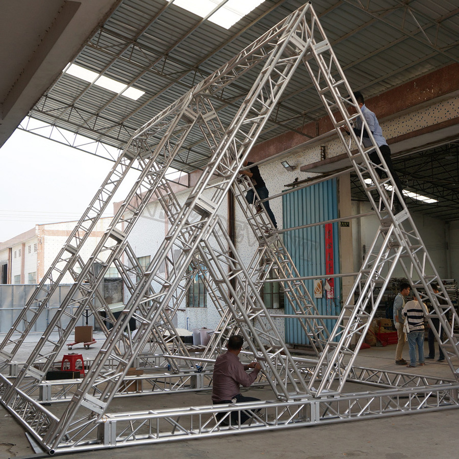 Aluminum Truss Structure Pyramid Monkey Bar Adult Obstacle Course Race