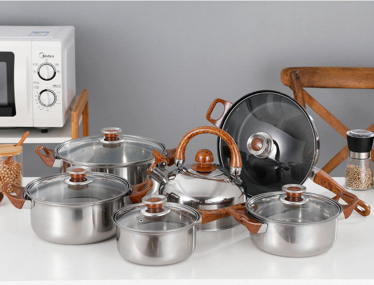 New Stock Arrival 12 Pcs Luxury Non Stick Stainless Steel Cookware Set Pots And Pans Cook Pot Set Cookware With Wooden Handle