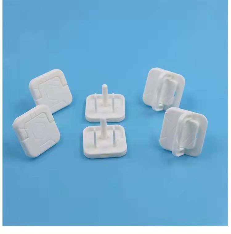 Electric outlet covers child proof electric  baby electrical protection baby safety plug covers UK plug socket cover