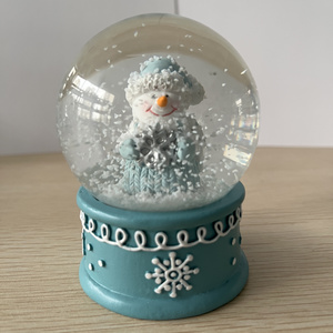 Home Ornament Resin Christmas decoration Souvenir Gift Snowman glass Water Snow Globe