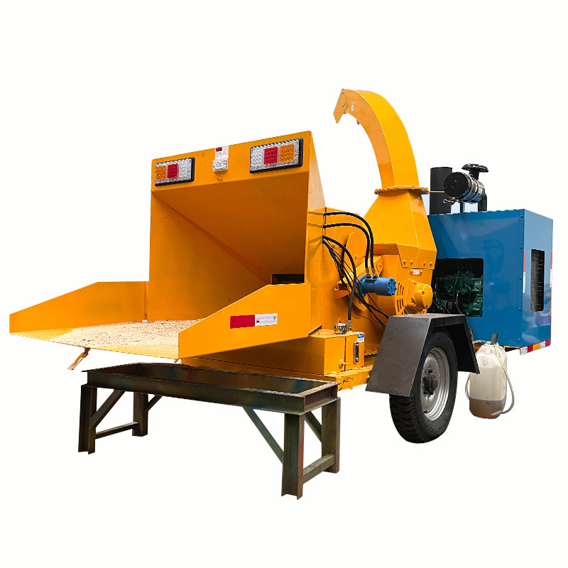 Best selling 102hp Wood pallet shredder Mobile Engine Diesel wood chipper Mobile wood shredder