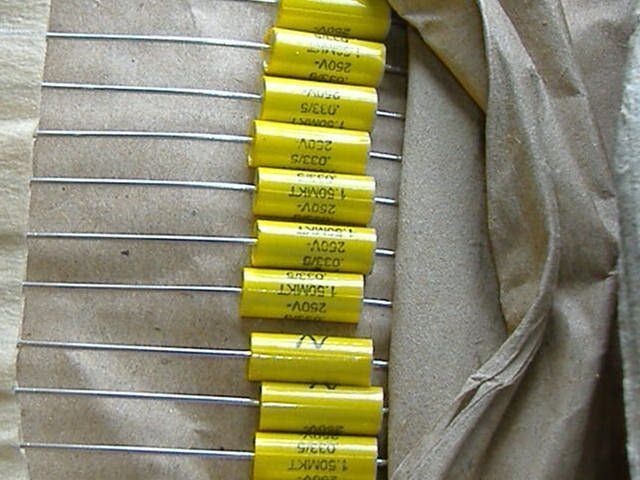 Axial Film Capacitors   New original stock    AV A50IF23302660J   250VDC 33000pF  33nf 0.033uf   5% 50IF23302660J