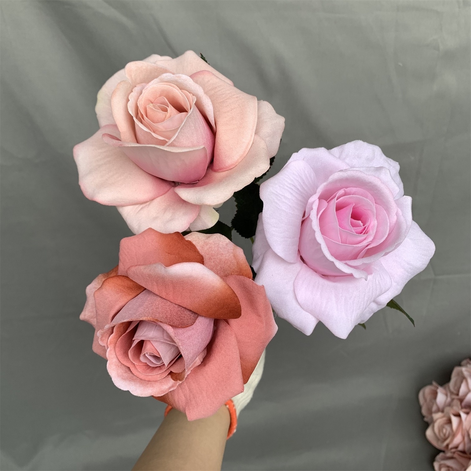 KEWEI 070 Wedding Red Velvet Rose Artificial Flowers Fabric Rose Flower Dusty Pink Velvet Single Roses