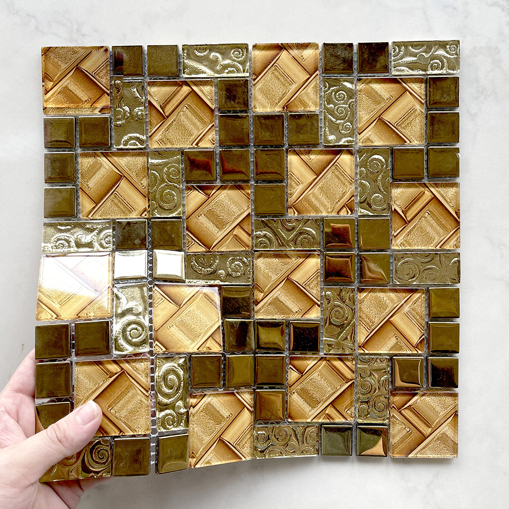 Factory Wholesale Cheap Price Mix Gold Glass Mosaic Tiles 30x30