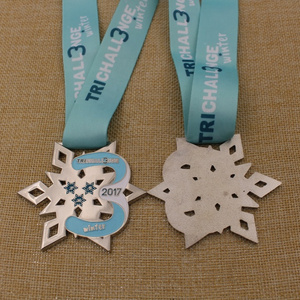 Custom High Quality Snowflake Shape Winter Triathlon Challenge Medal with Ribbon