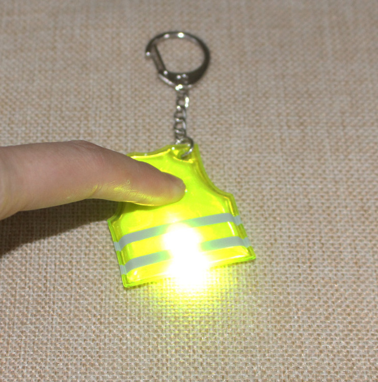 Oem keyholder Maker Supplier Personalized Flashing Key Ring Light 2D Key Chain Custom Plastic Soft Pvc Led Reflective Keychain