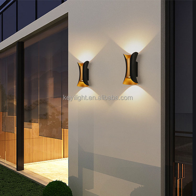 European Modern Developed Design Up And Down LED Outdoor Indoor Hotel Resort Restaurant House LED Wall Lamp