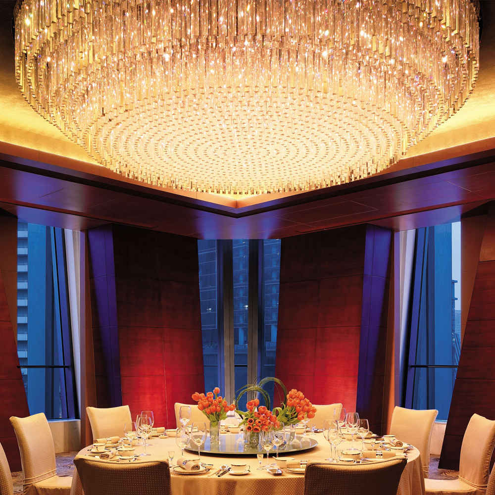 Customized modern hotel private room VIP room with golden large Flush Mount ceiling crystal chandelier