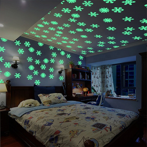 50pcs/pack  Luminous Snowflakes Wall Sticker  for Home Winter Frozen Party DIY Ornaments Christmas Decorations