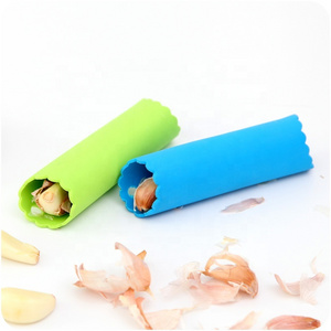 Garlic Stripper Tube Peeling Garlic Peeling Silicone Garlic Peeler Peel Easy Useful Kitchen Tools Non-toxic Safety Gadget