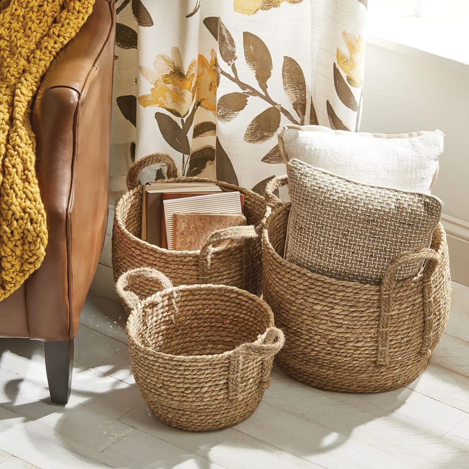 Hot Sale Round Seagrass Woven Storage Basket with Jute Handles  for Shoe Storage in Entryway, Organizing Playroom Toys