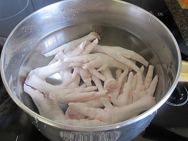 Automatic Chicken Feet Cleaning Machine Chicken Feet Washing Peeling Machine Chicken Paws Skin Remove Machine