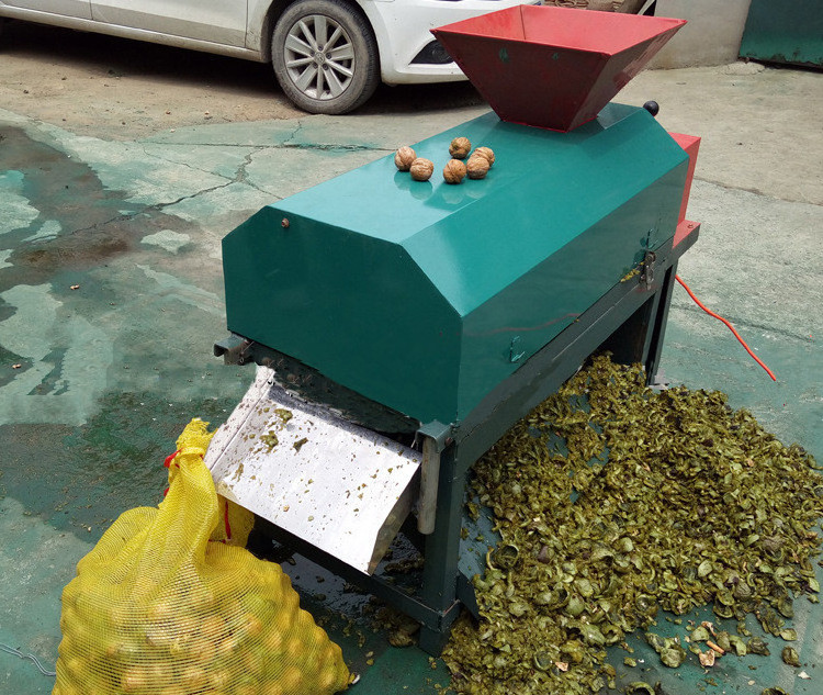 New Commercial Green Walnut Husker Huller Machine 800kg/h Green Pecan Peeler Machine