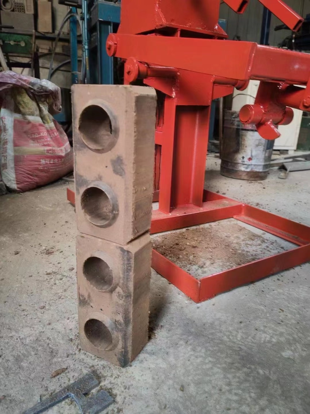 Hand Press Brick Making Machinery Manual Concrete Bricks Make Machine Mud Brick Moulding Machine