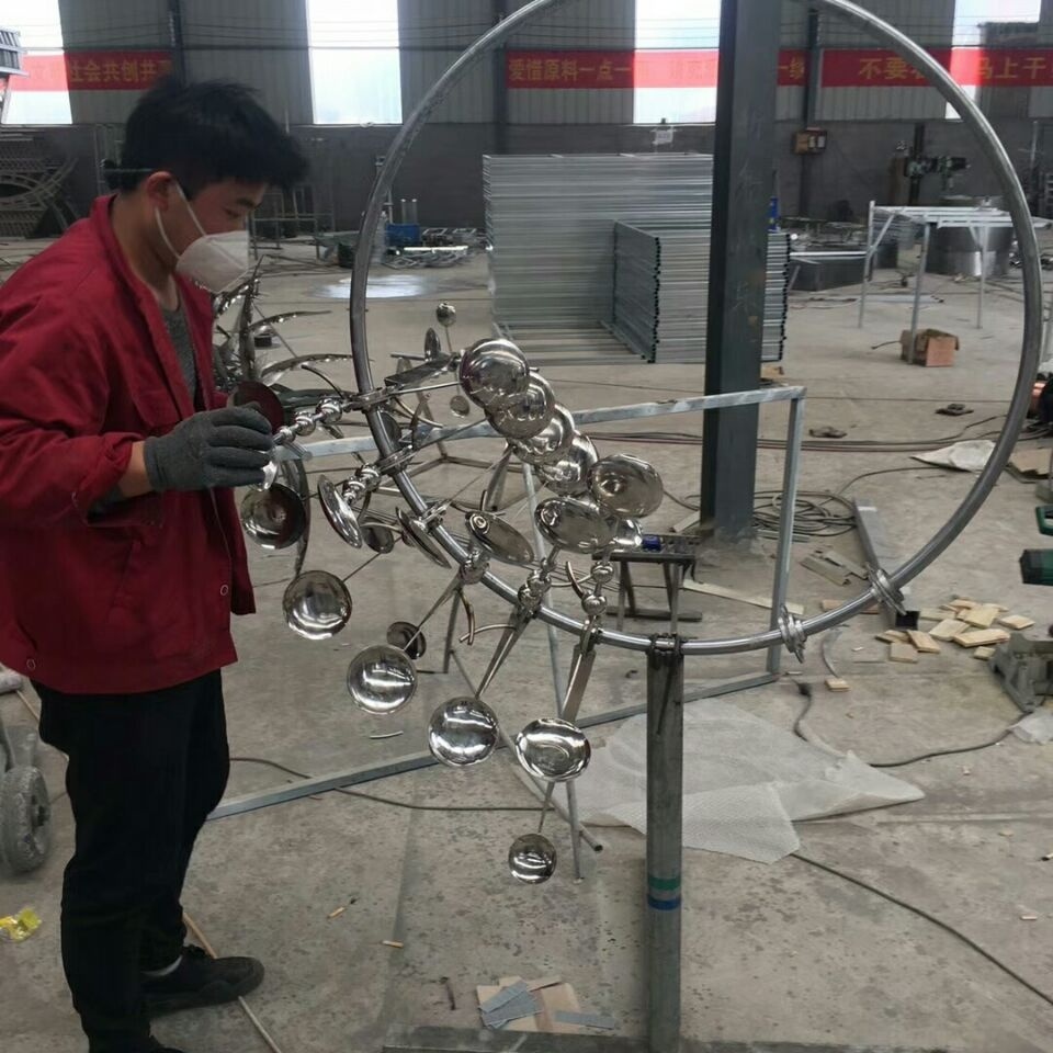 Hot Sale Modern  Outdoor Garden  2 M  Diameter Metal Stainless Steel  Wind Kinetic Sculpture