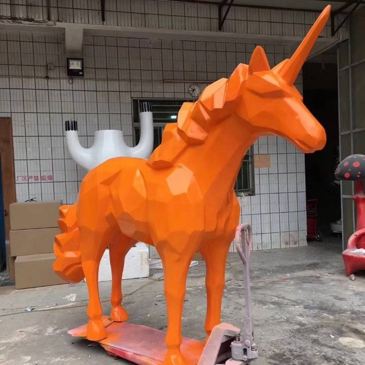 2022 Hot Selling Outdoor Customized Park Sculpture Fiberglass Unicorn Statue