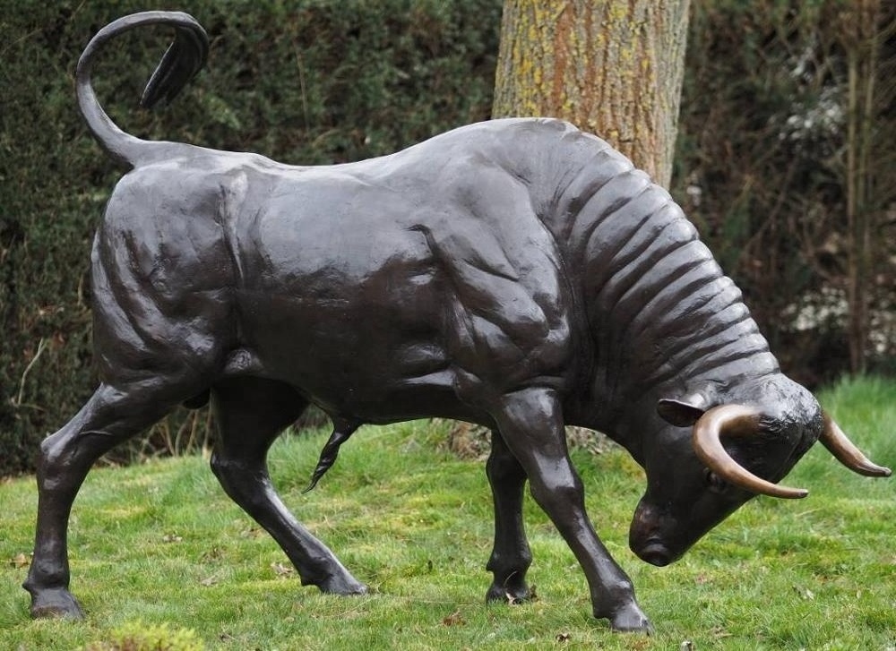 Famous high quality fighting brass bull statue for yard